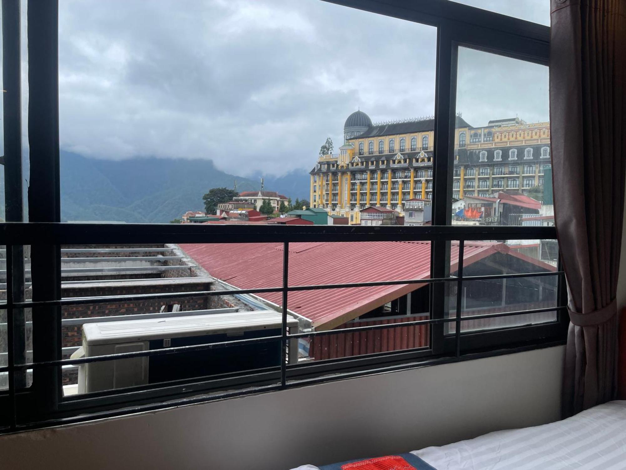 Tuongmai Home & Trekking Tour Sa Pa Exterior photo